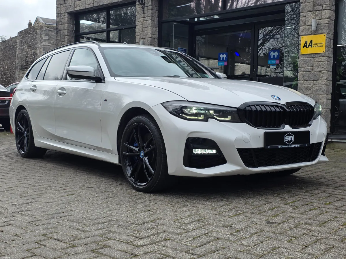 2021 BMW 330E XDRIVE M-SPORT TOURING. - Image 4
