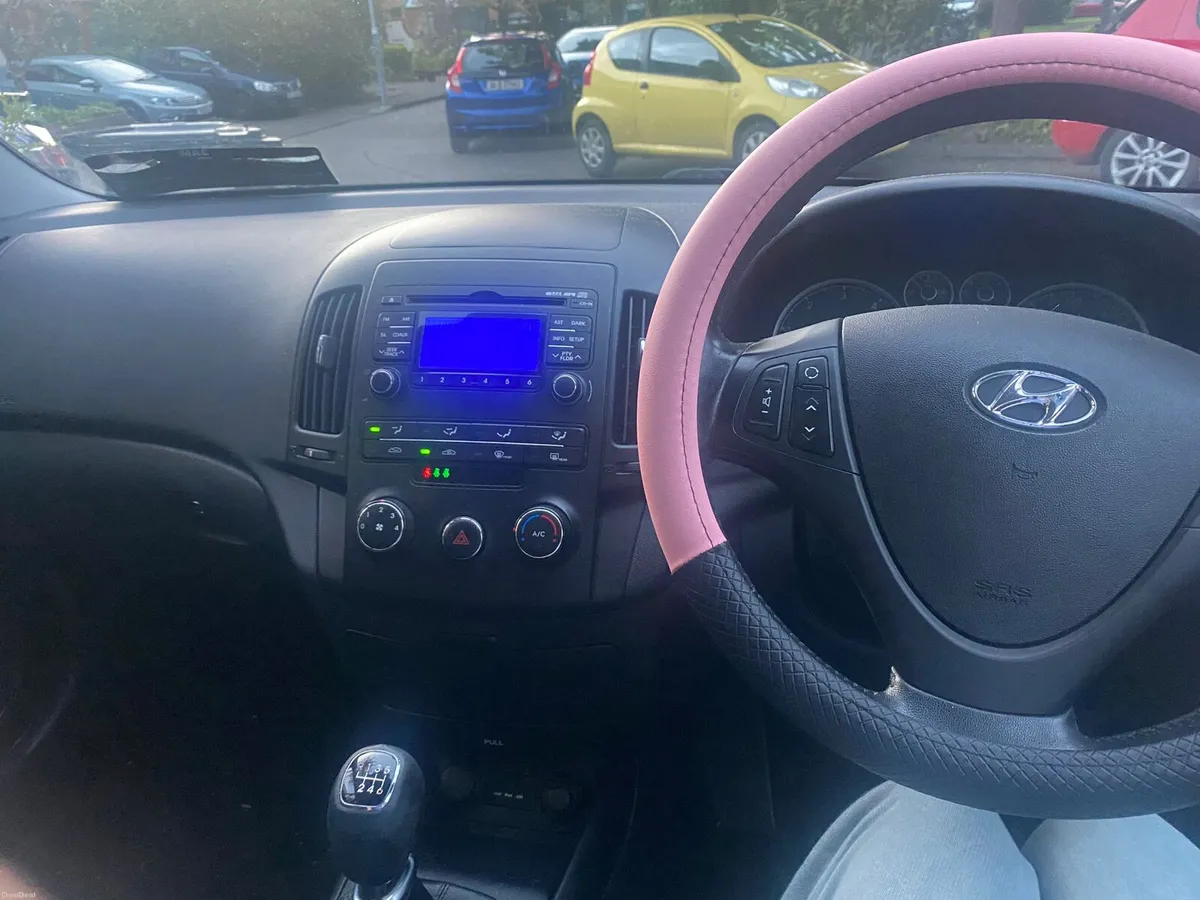 2012 Hyundai i30 1.6 diesel - Image 4