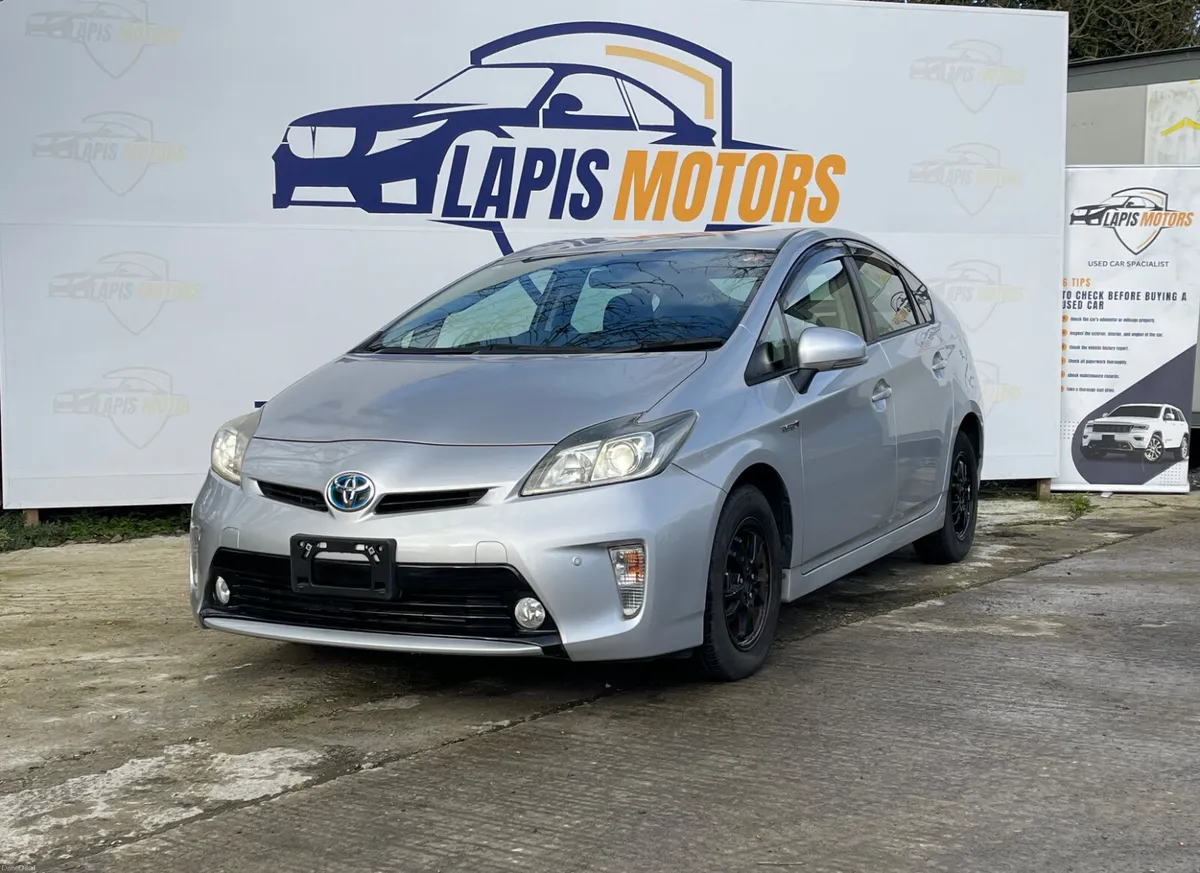 Toyota Prius 2013  1.8 petrol Hybrid - Image 1