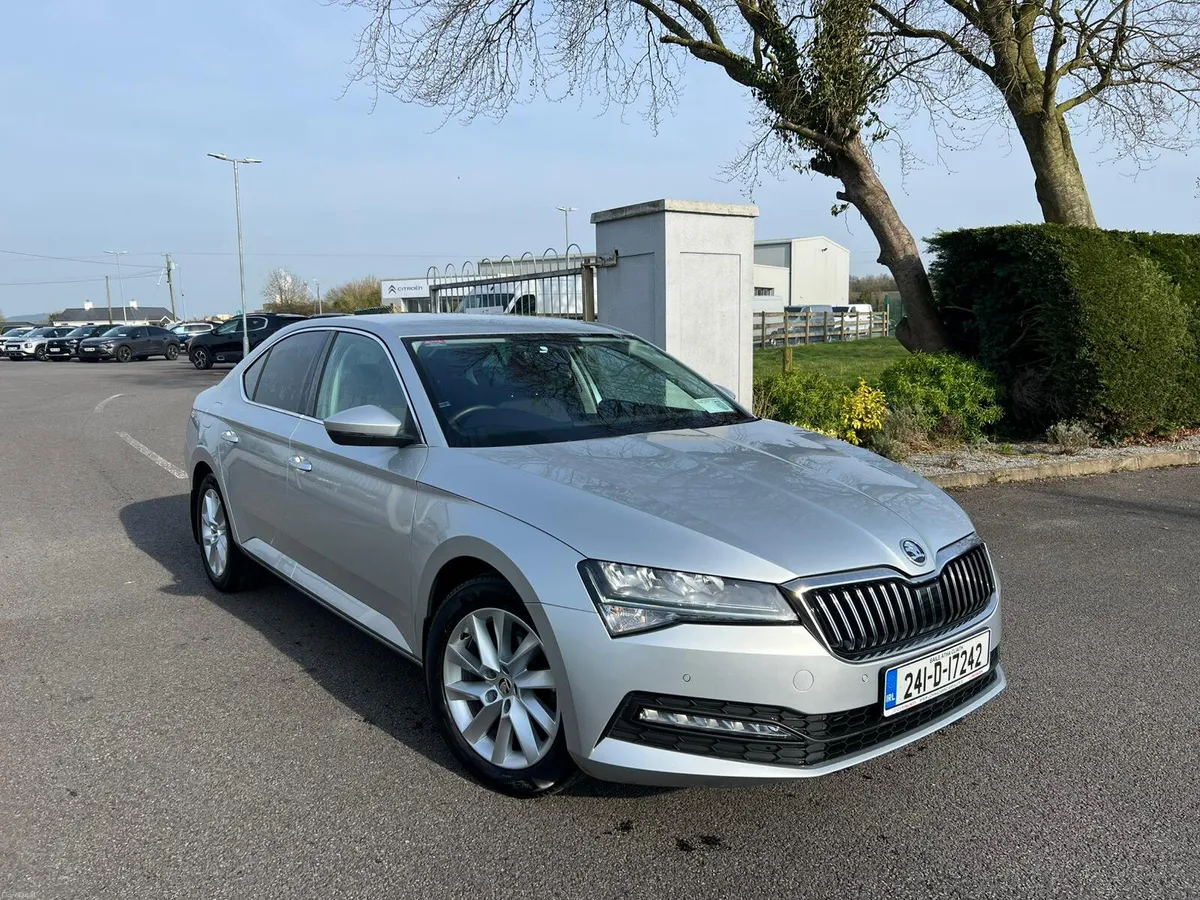 Skoda Superb DSG 2024 - Image 1