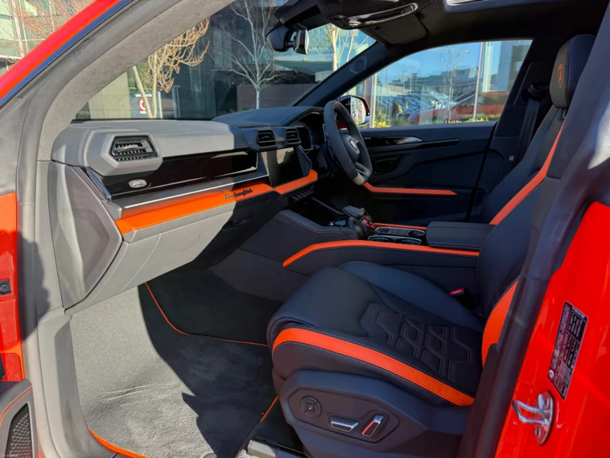 Lamborghini Urus SE 4.0 V8 Hybrid - Very High Spec - Image 5