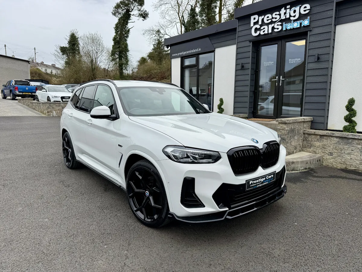 221 BMW X3 30E M SPORT AUTO,BODY KIT,ALPINE WHITE - Image 4