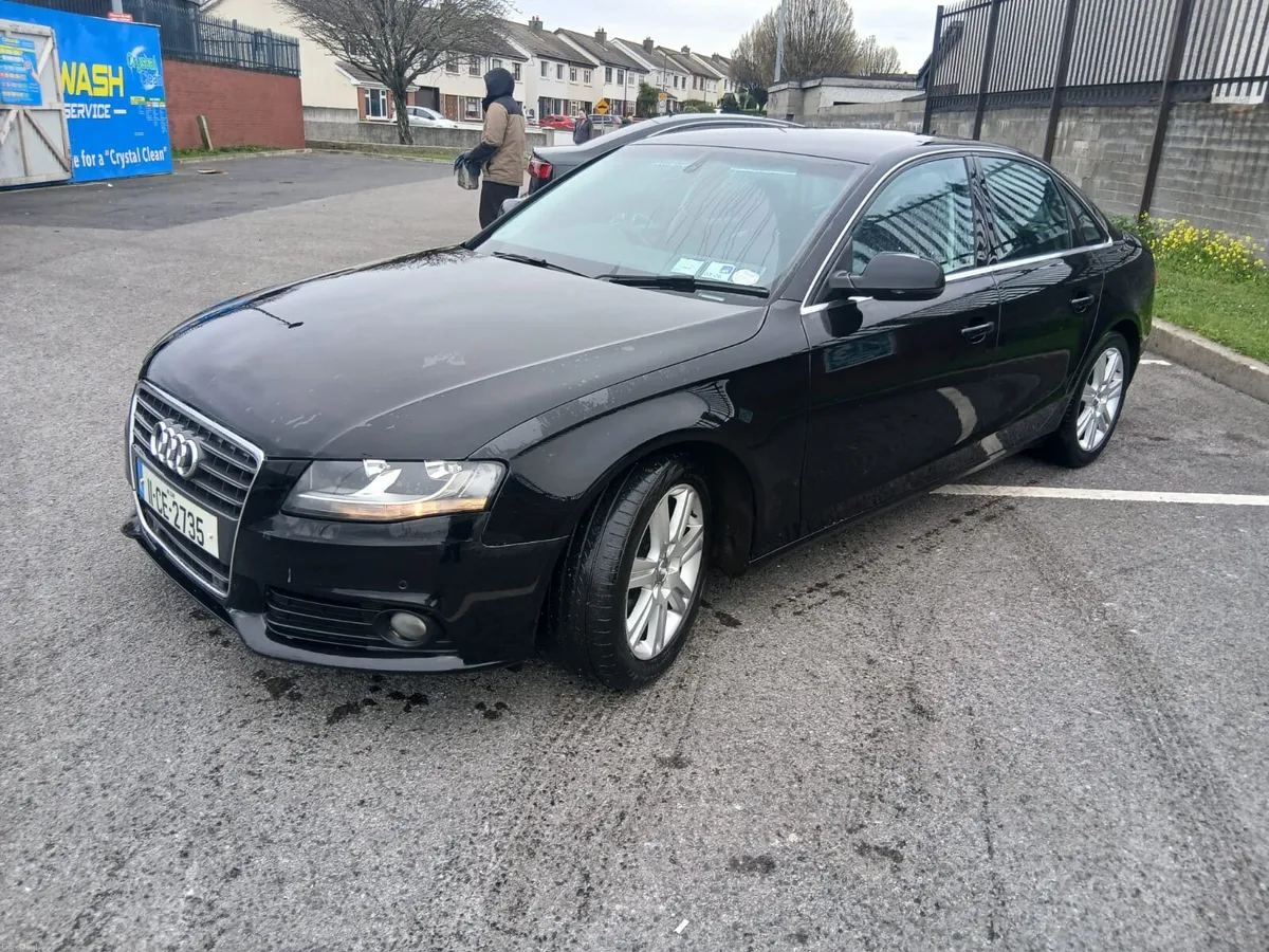 Audi A4 2.0 Taxed Tested black leather - Image 2