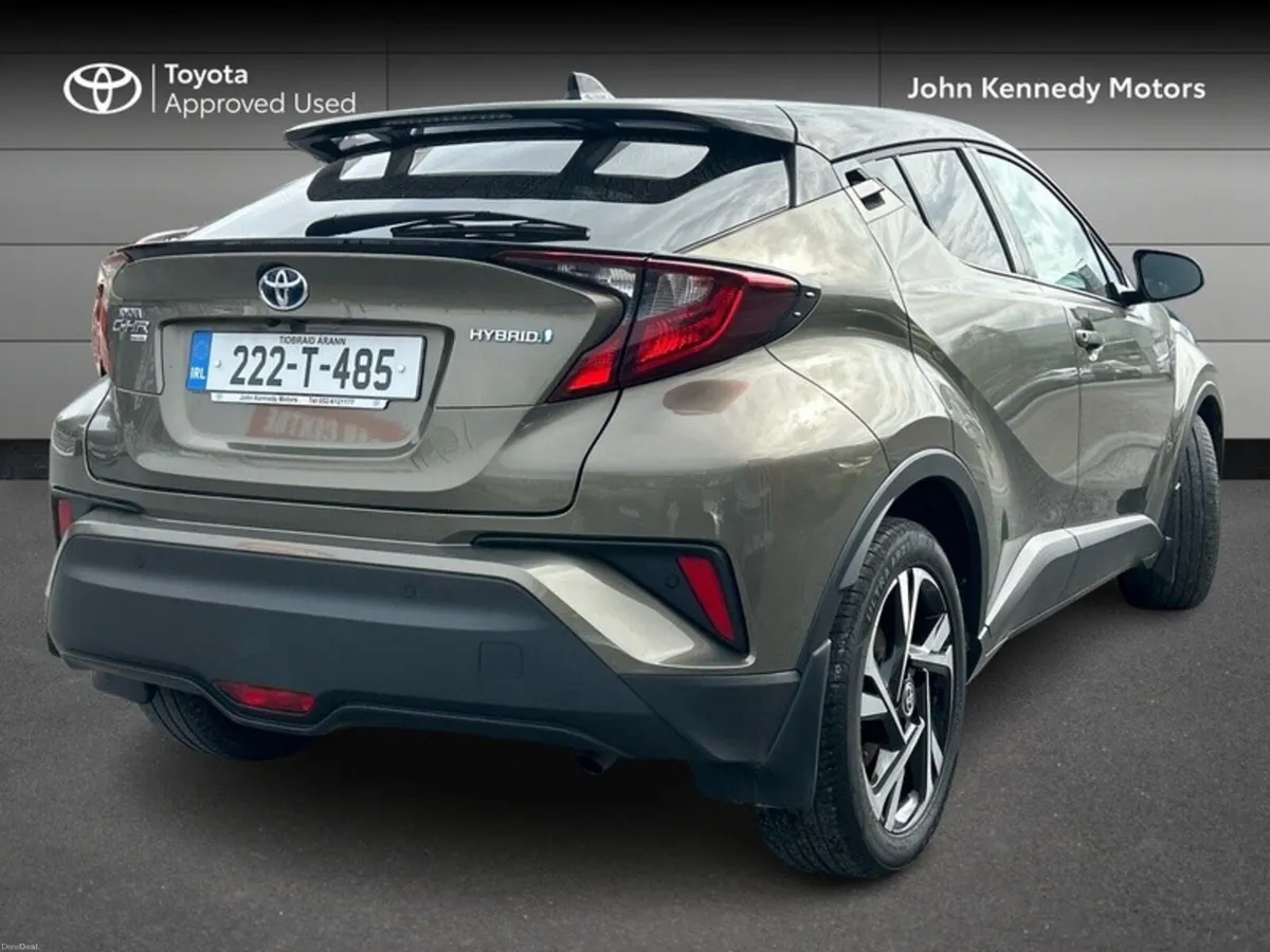 Toyota C-HR HYBRID SPORT BI-TONE 4DR - Image 2