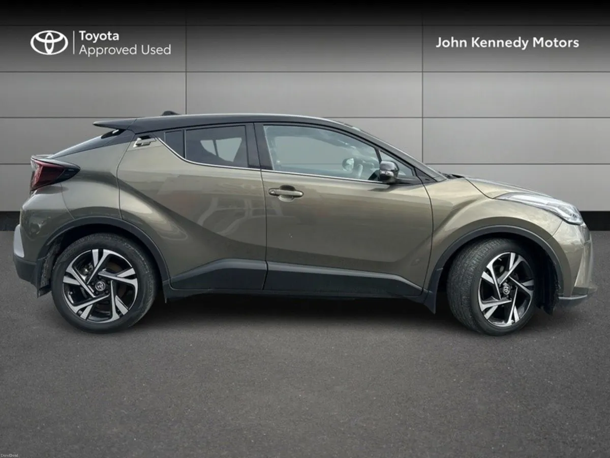 Toyota C-HR HYBRID SPORT BI-TONE 4DR - Image 3