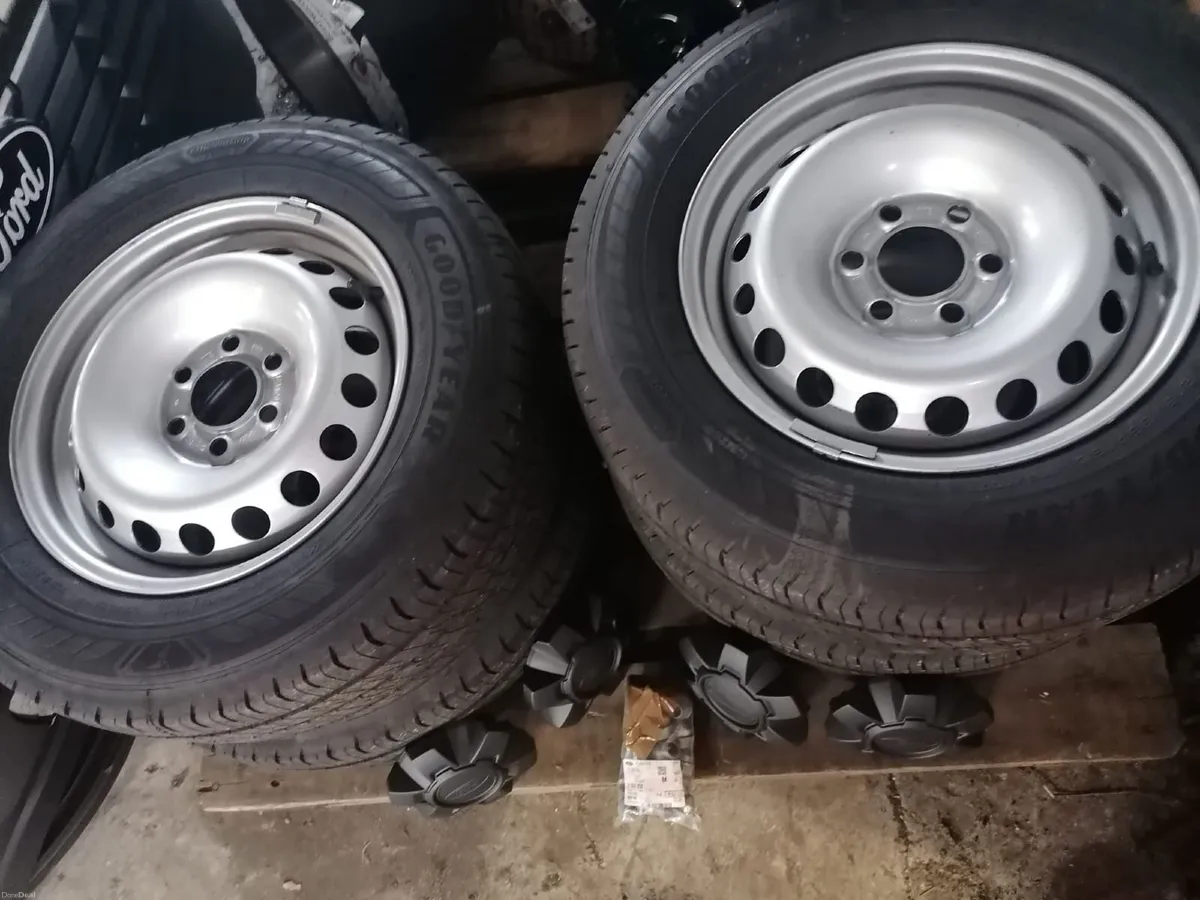 Ford Transit Custom 2026 - Image 4