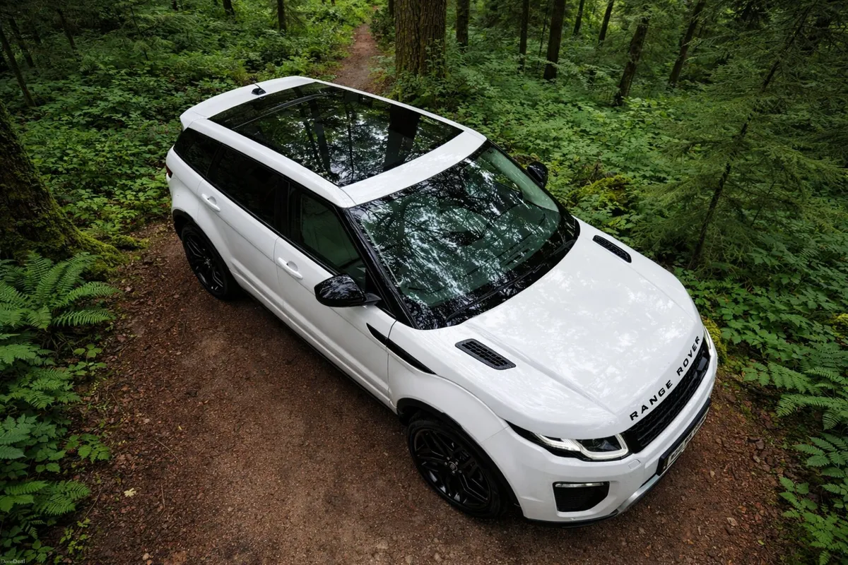 162 RANGE ROVER EVOQUE 2.0D AUTO -  HIGH SPEC = - Image 6