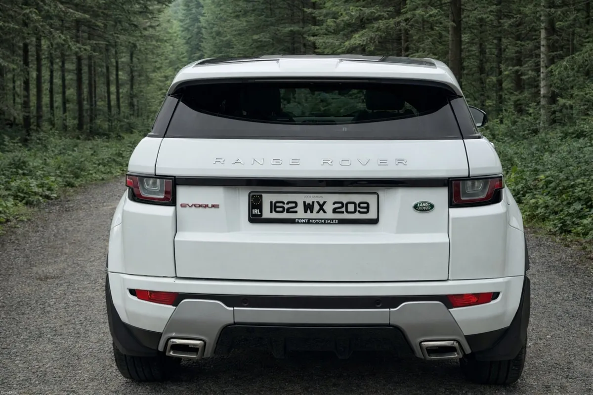 162 RANGE ROVER EVOQUE 2.0D AUTO -  HIGH SPEC = - Image 5