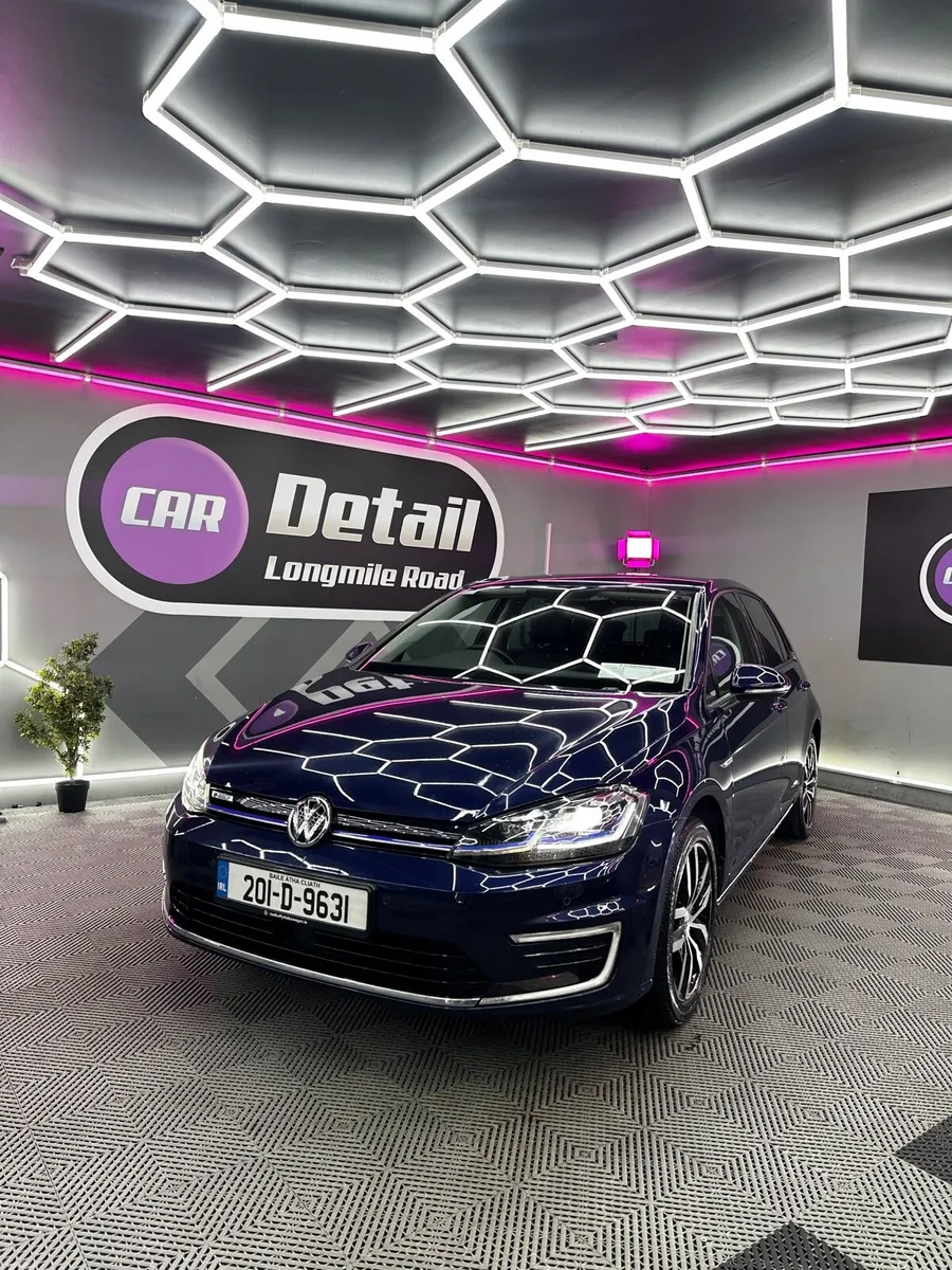 Volkswagen E Golf - Image 4