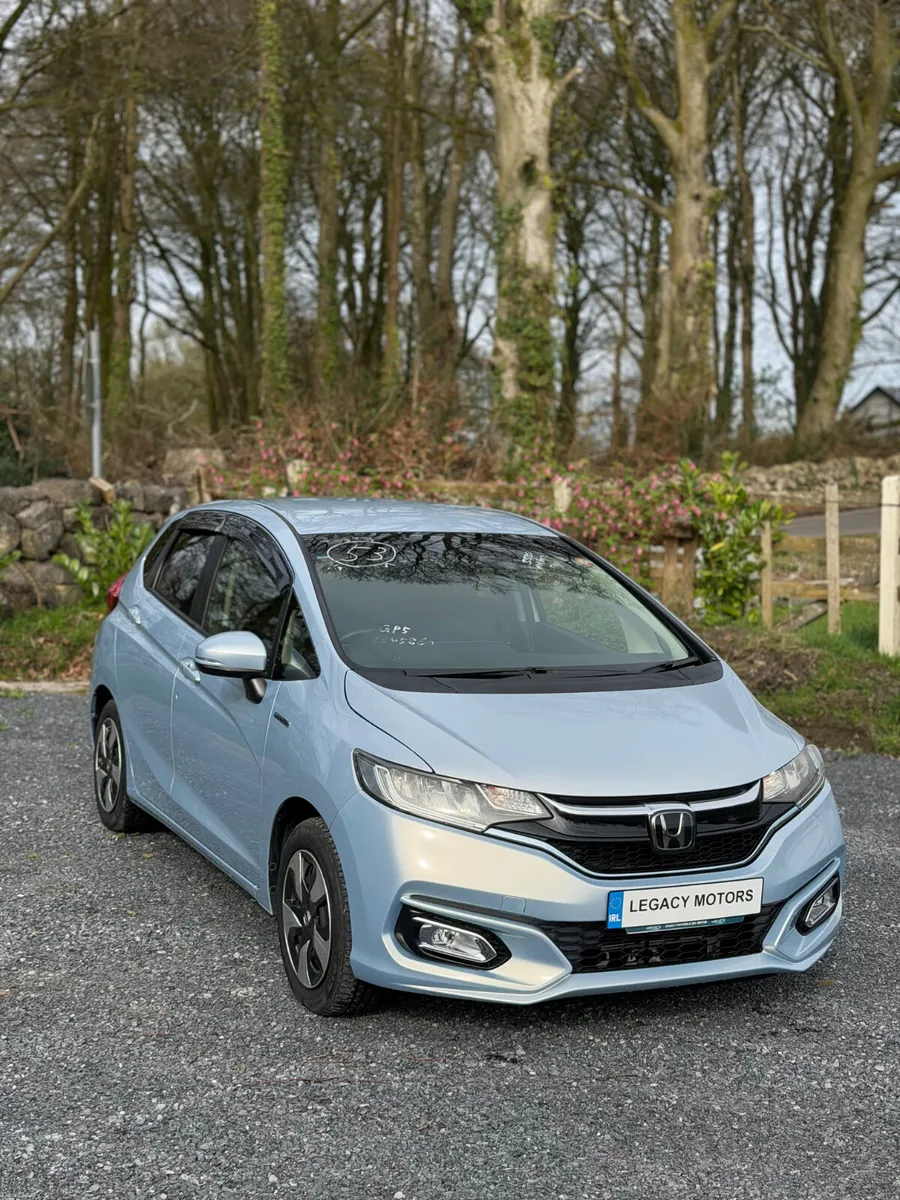 Honda Fit 2019 | 1.5 HYBRID AUTOMATIC | 55,000KM - Image 1