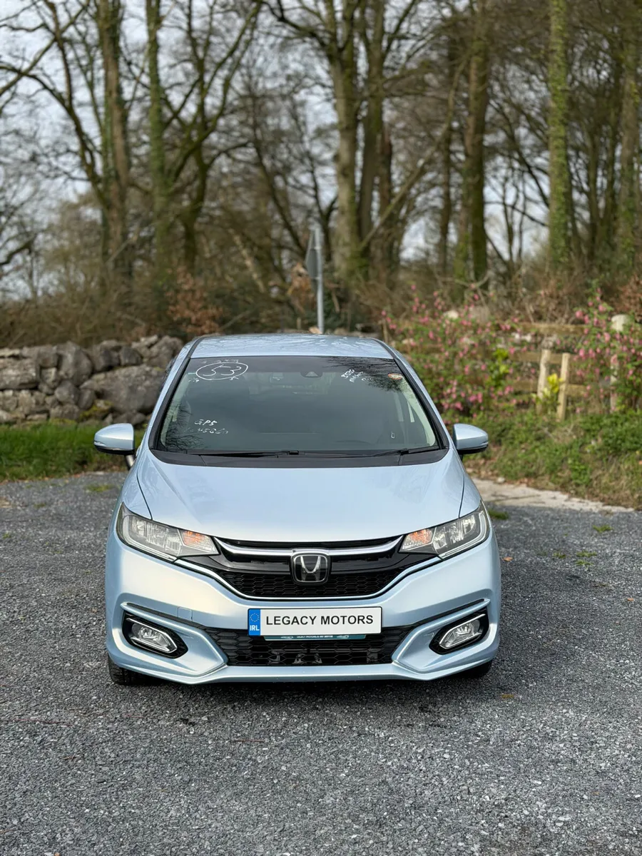 Honda Fit 2019 | 1.5 HYBRID AUTOMATIC | 55,000KM - Image 3