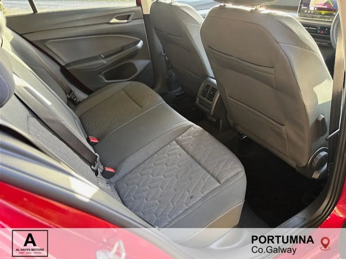 Volkswagen Golf EDITION 75 1.5 TSI 116HP *LOW MILE - Image 6