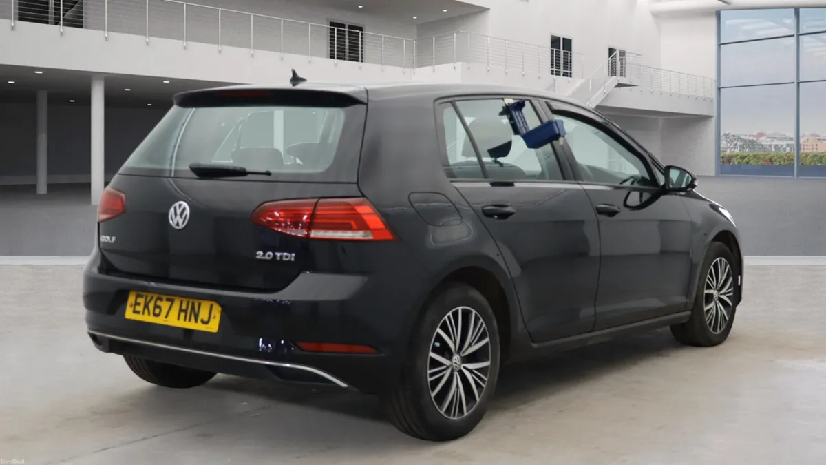 Volkswagen Golf SE TDI FINANCE AVAILABLE - Image 3