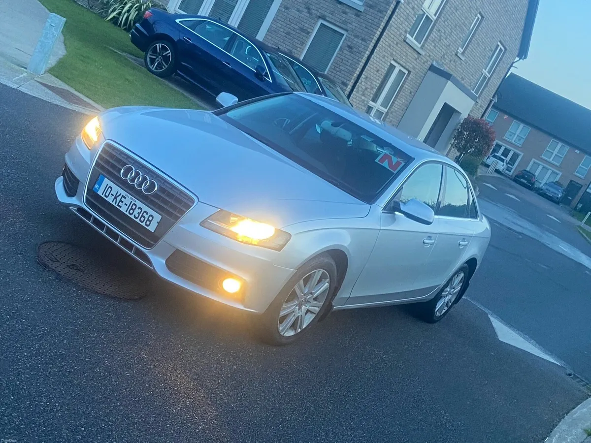 Audi A4 2010 - Image 3