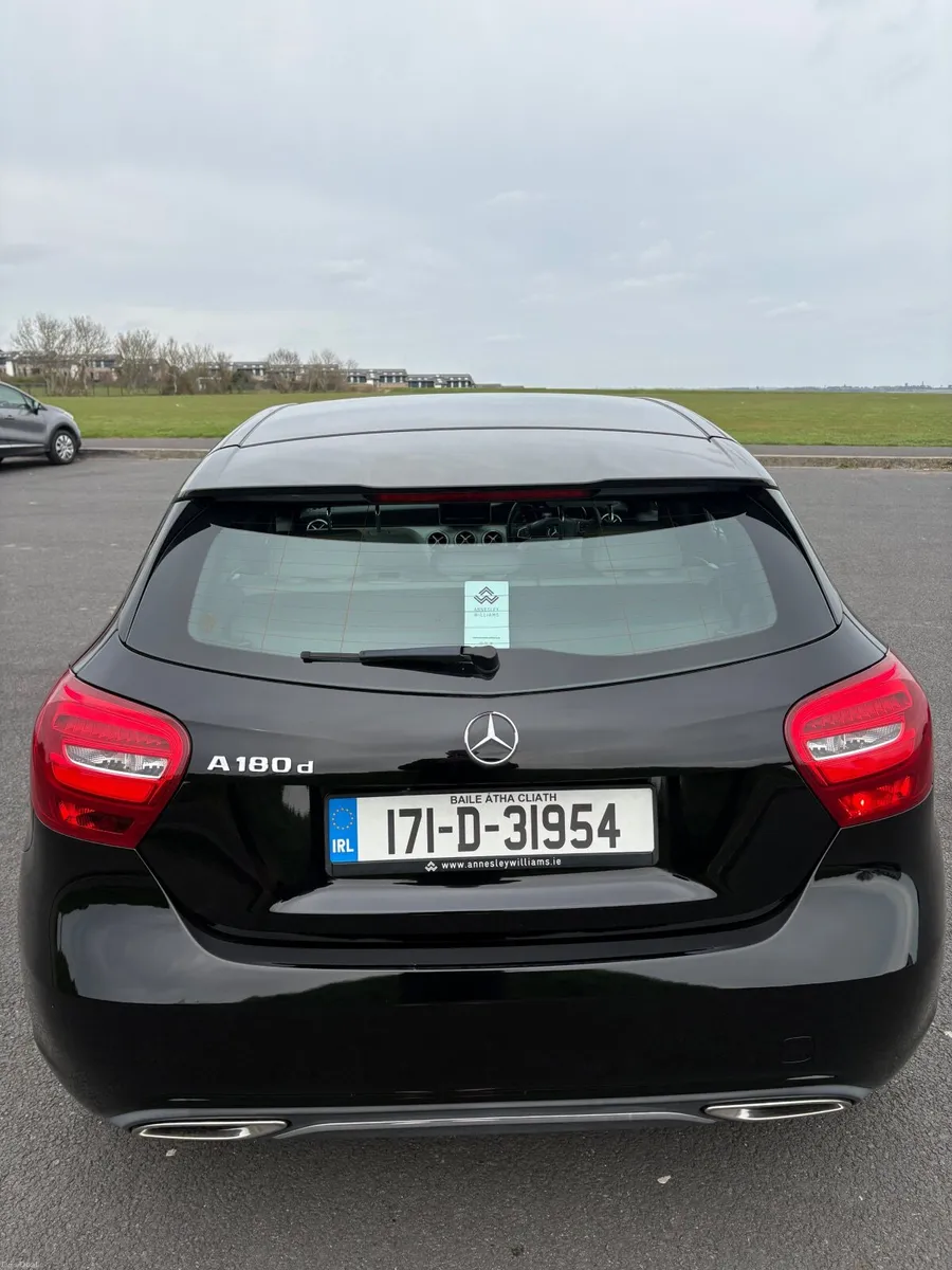 Mercedes-Benz A-Class 2017 - Image 3