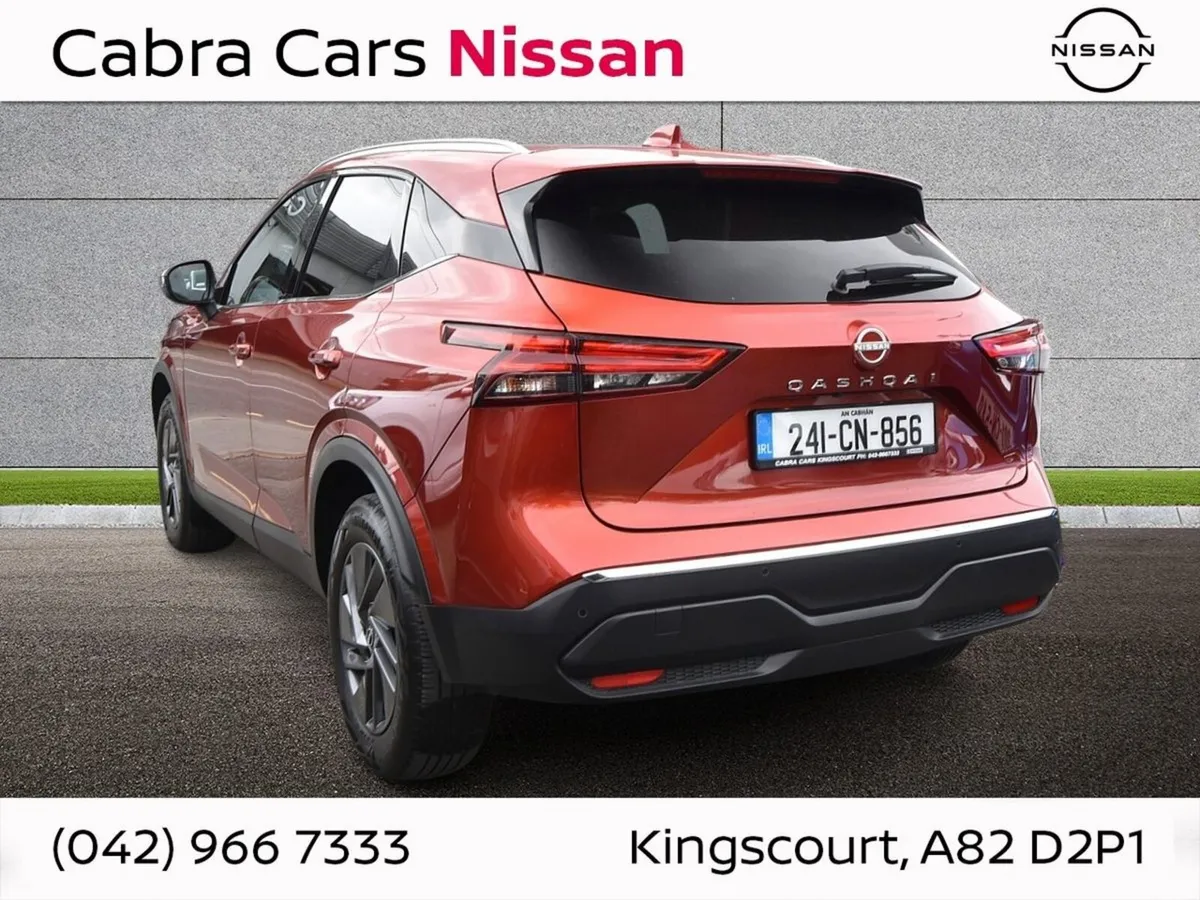 Nissan Qashqai 1.3 PET MILD HYBRID SV CVT - Image 4