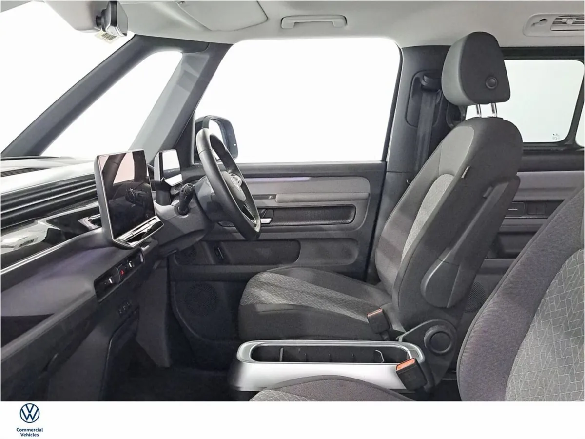 Volkswagen ID.Buzz 0% finance 7 SEAT STYLE 86KWH 2 - Image 4