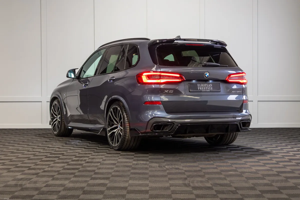 192 BMW X5 X-Drive 30d M-Sport 7 Seater - Image 4