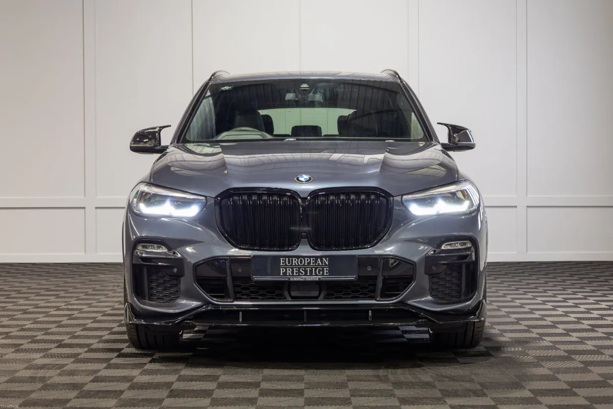 192 BMW X5 X-Drive 30d M-Sport 7 Seater - Image 2
