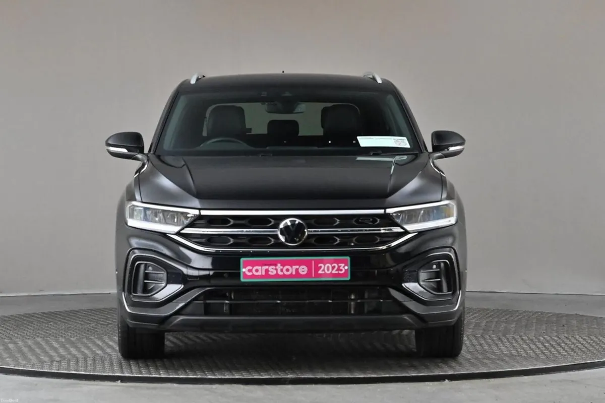 Volkswagen T-Roc 2.0 TDI DSG R-LINE 150BHP - Image 2