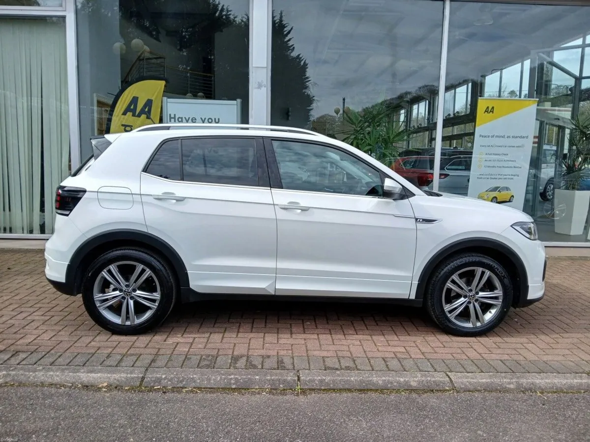 Volkswagen T-Cross R-Line 1.0 TSI 110HP DSG, WHITE - Image 3