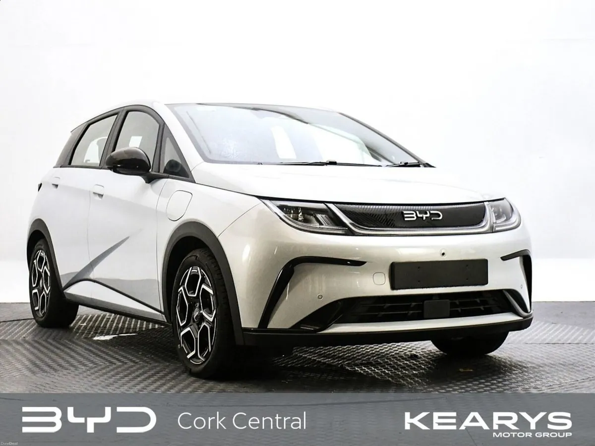 BYD DOLPHIN Comfort Electric 60.48kWh Auto - Image 1