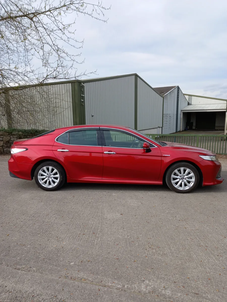 2018 Toyota Camry 2.5 Hybrid Petrol - Image 1