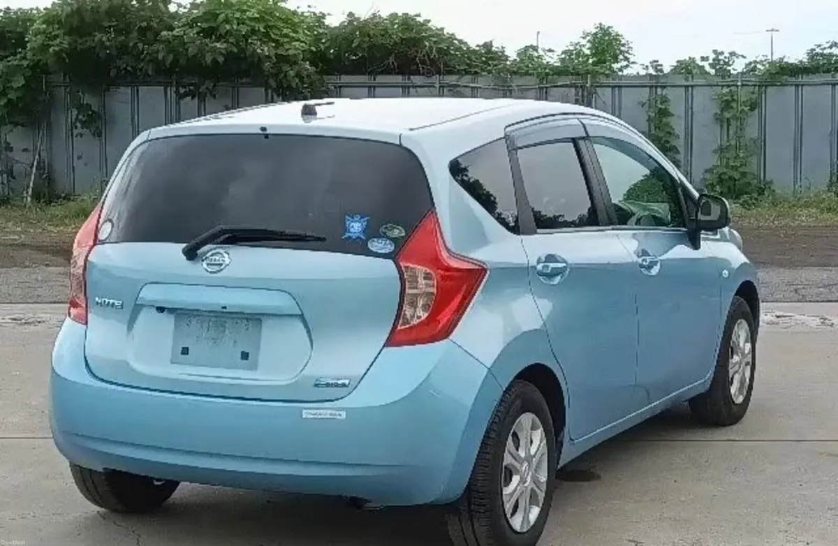 2013 Nissan Note Automatic perfect condition - Image 2