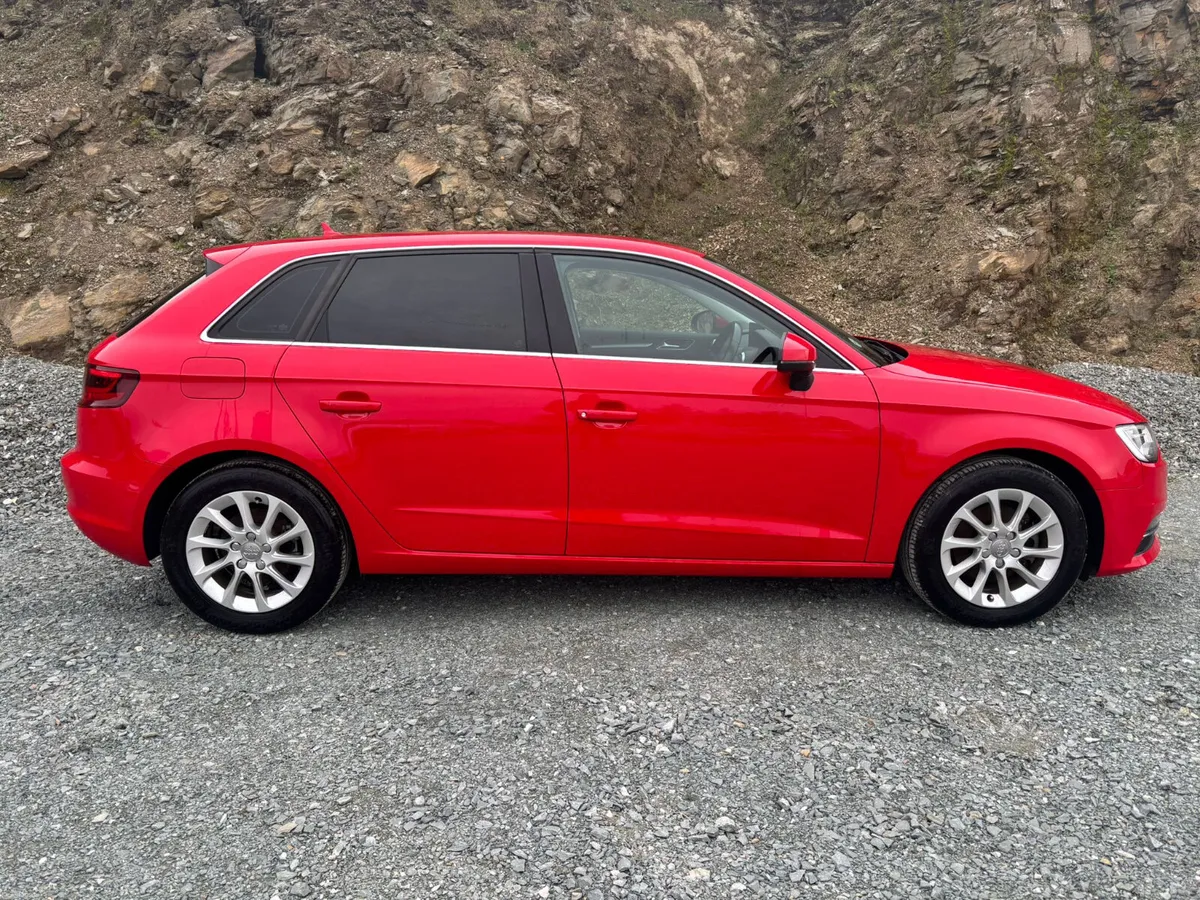 2015 AUDI A3 SPORT *LOW MILEAGE* AUTOMATIC - Image 2