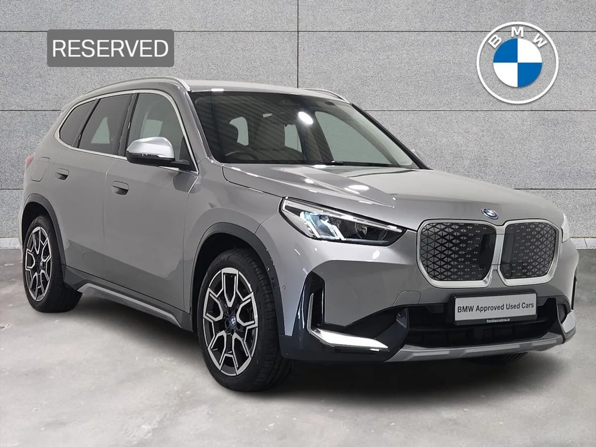 BMW iX1 eDrive20 xLine - Image 1