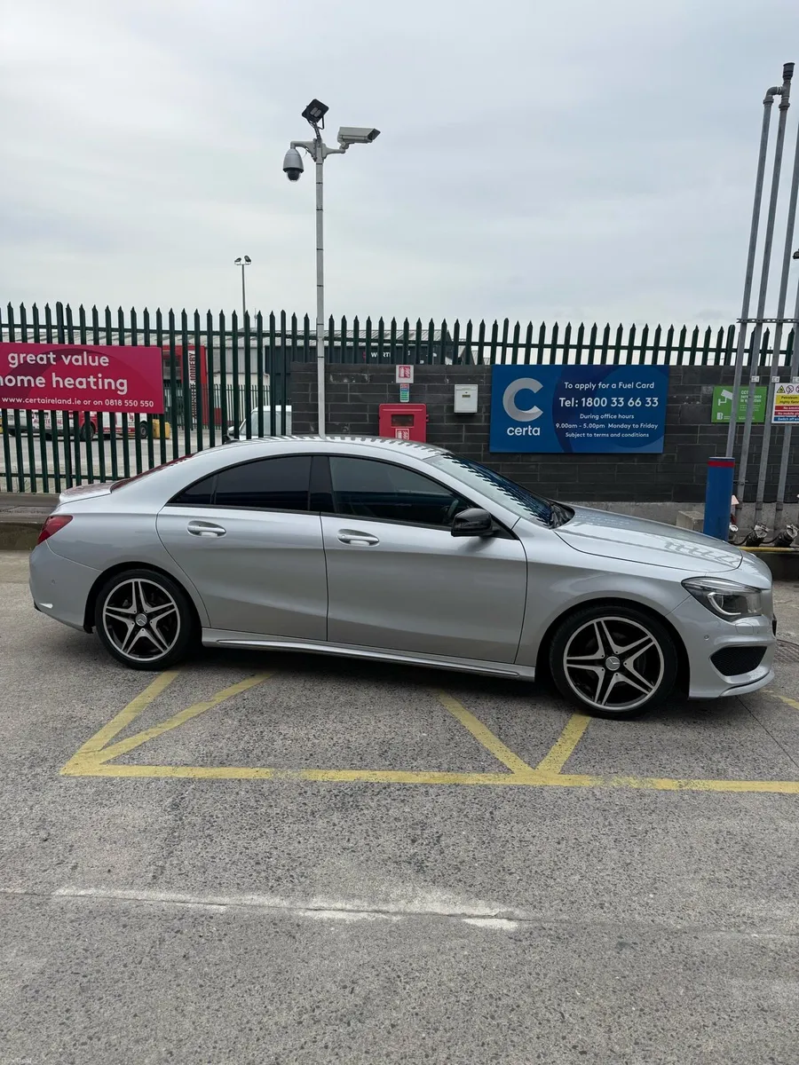 Mercedes-Benz CLA 180 - Image 1