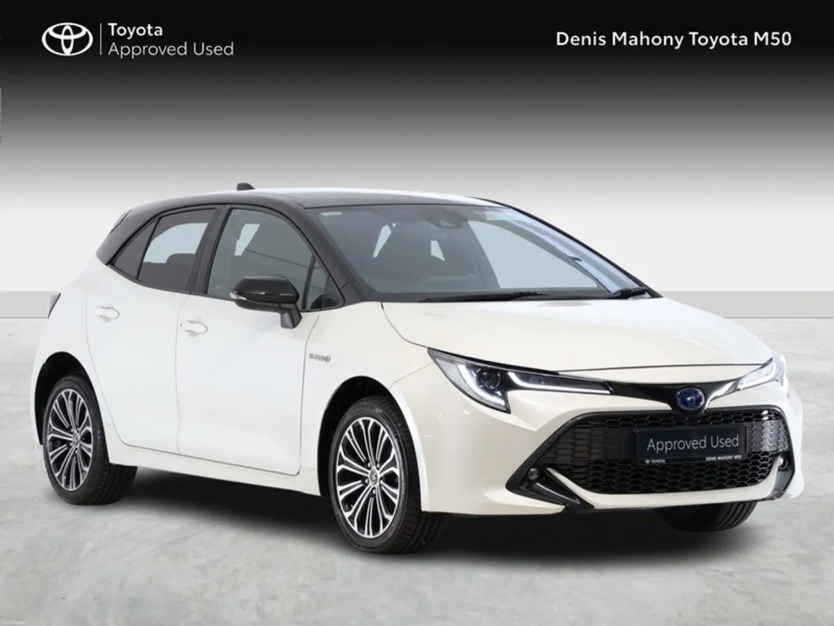Toyota Corolla Luna Sport Hatchback Hybrid - Image 1