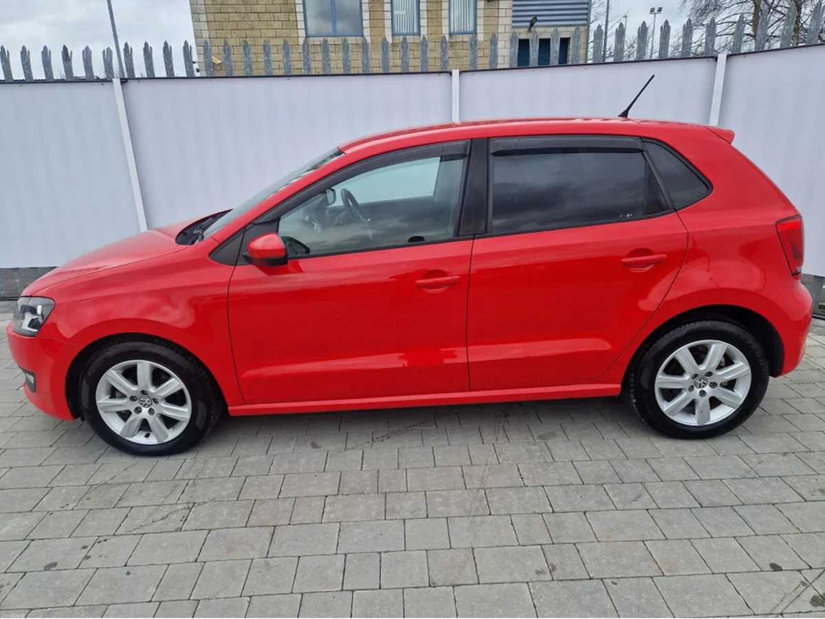 Volkswagen Polo 1.2 PETROL AUTO - Image 6