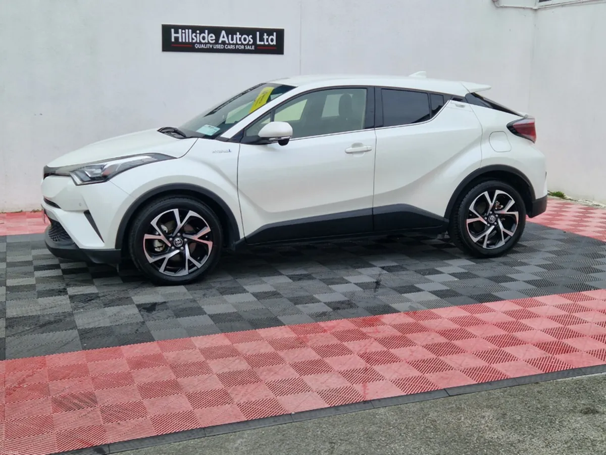 Toyota C-HR LUNA SPORT HYBRID 5DR AUTOMATIC - Image 5