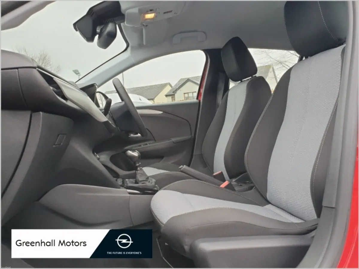 Opel Corsa ELEGANCE 1.2 100HP 4DR - Image 4