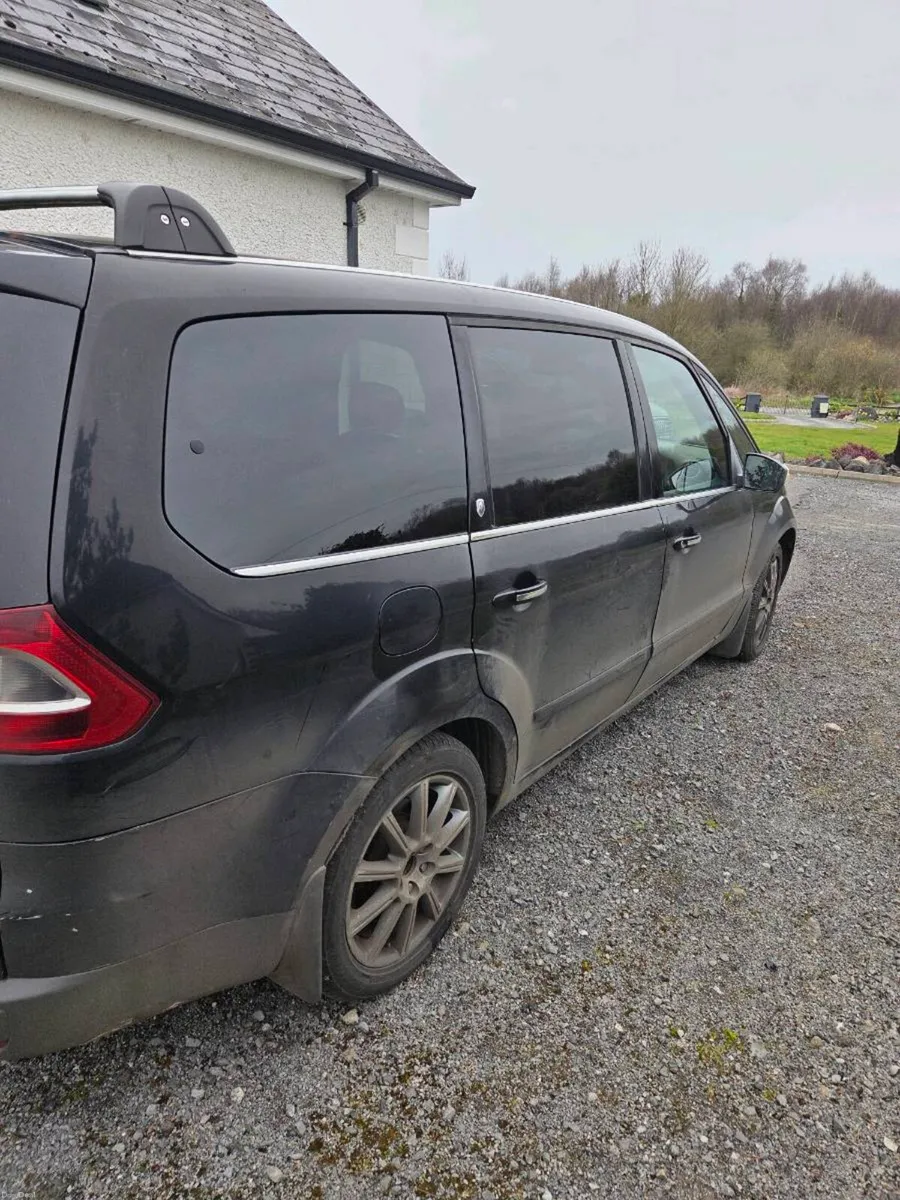 Ford Galaxy 7 Seater - Image 4