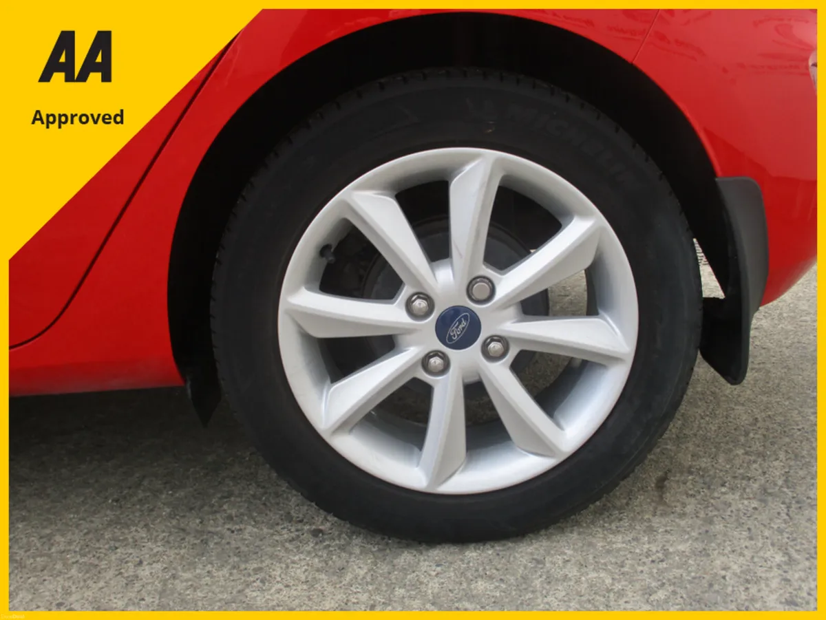 Ford Fiesta 1.1 PETROL COMES FULLY SERVICED WITH A - Image 2