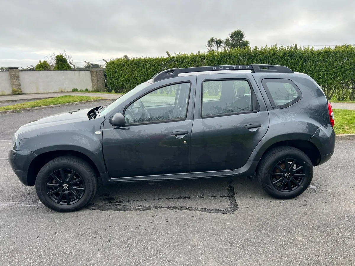 Duster 1.5d New NCT 06/2027 - Image 4