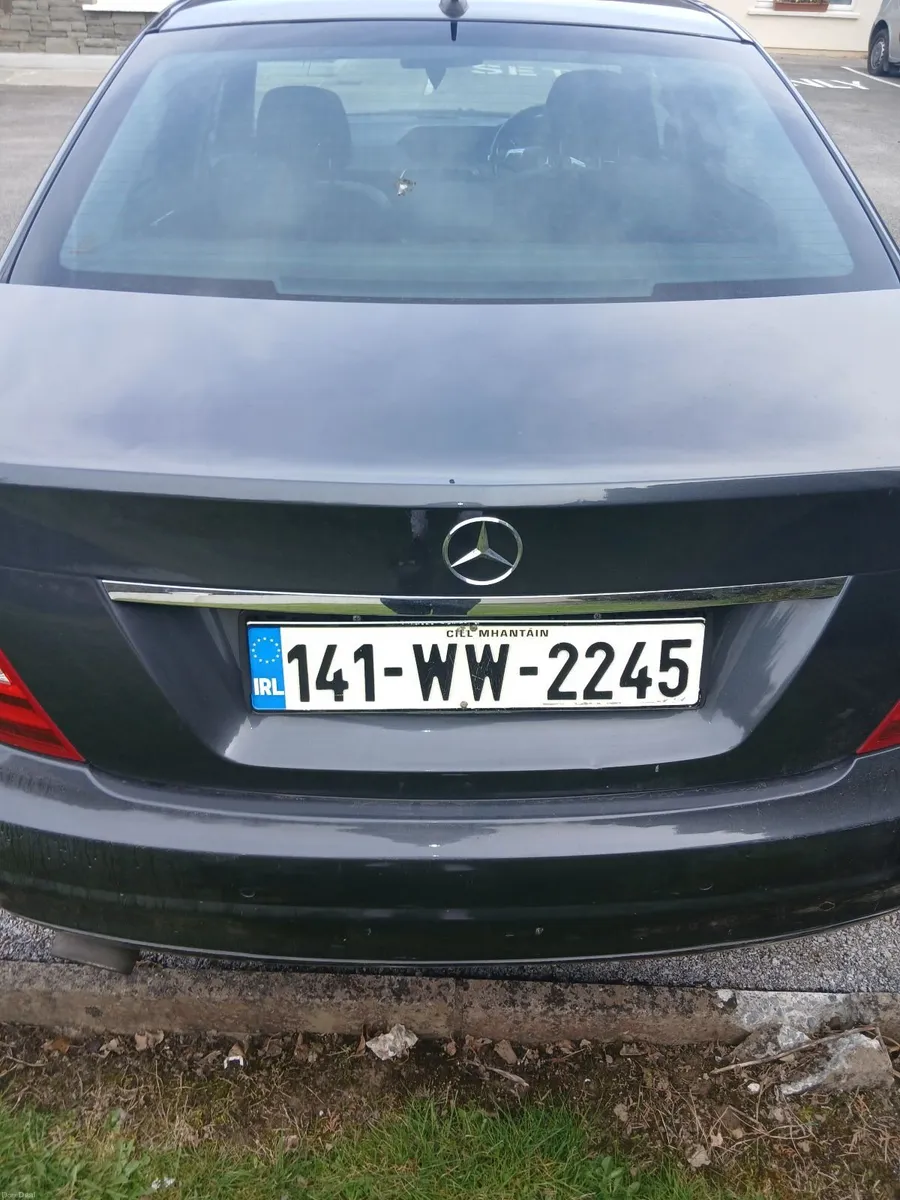 Mercedes-Benz C-Class 2014 - Image 2