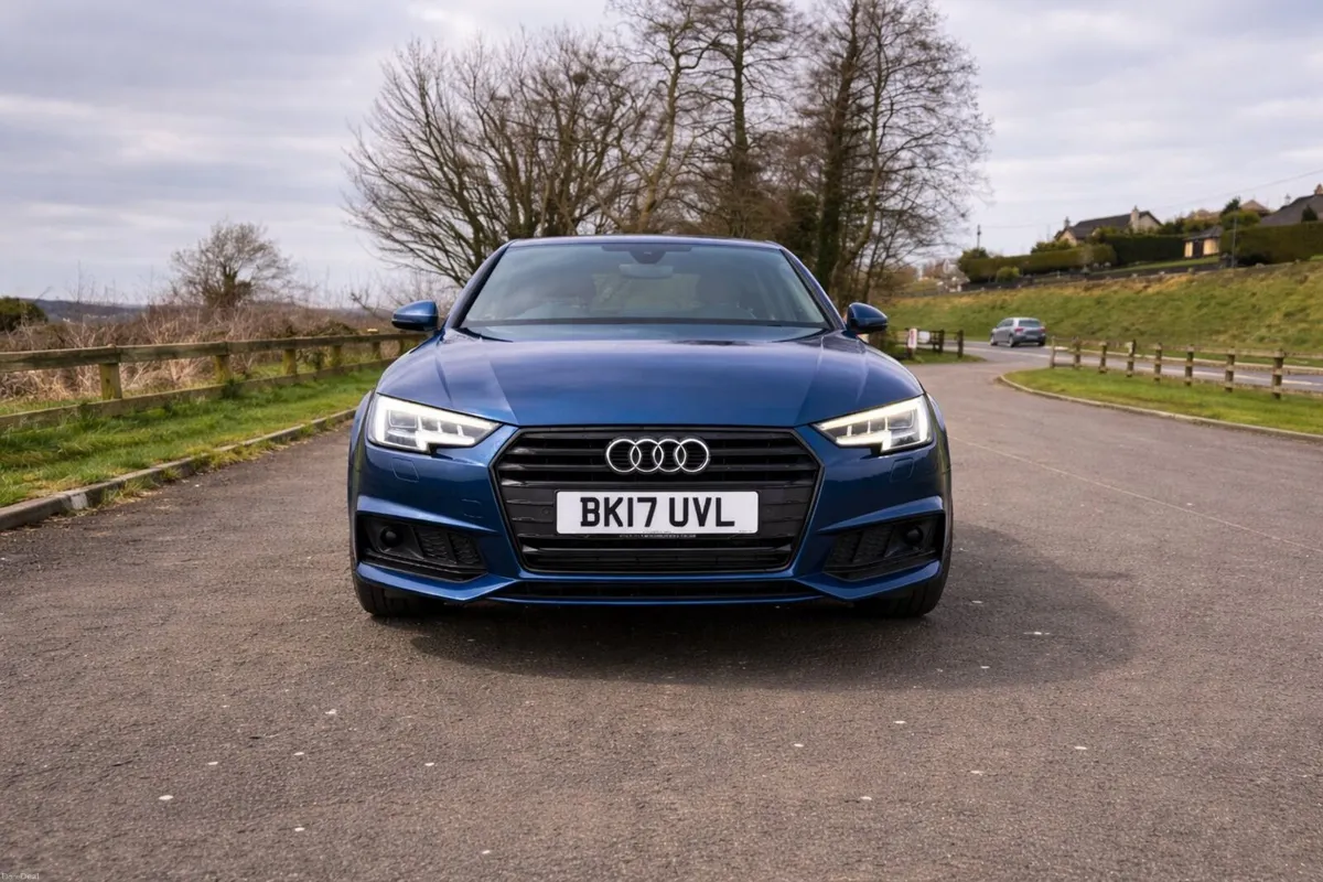 Audi A4 2017 - Image 2