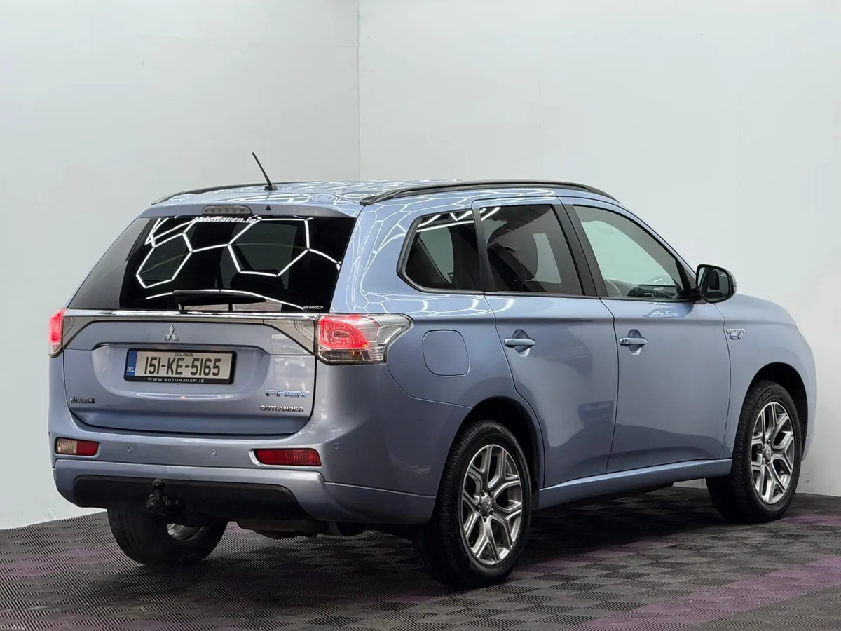 2015 Mitsubishi Outlander 2.0PHEV, New NCT - Image 6