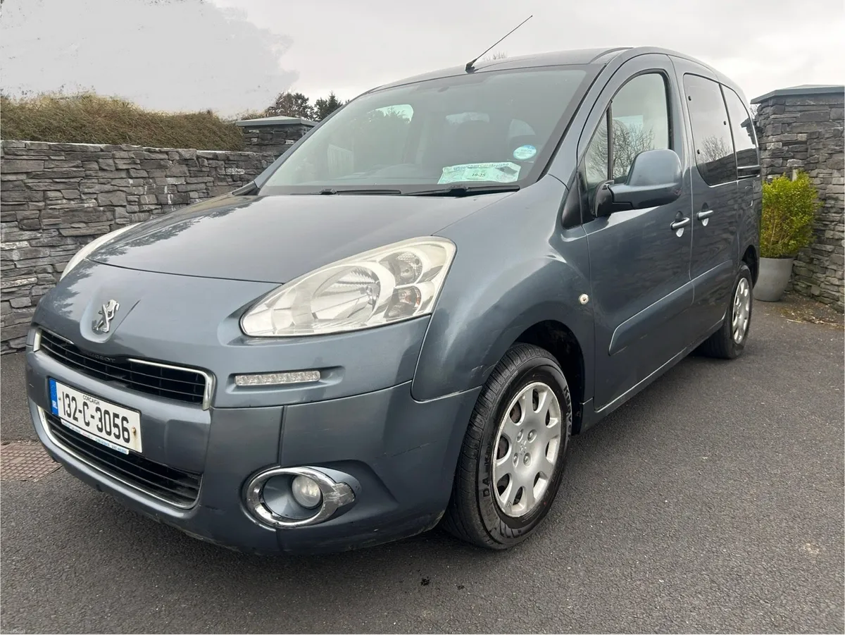 2013 Peugeot Partner Special Wheelchair Vehicle - Image 2