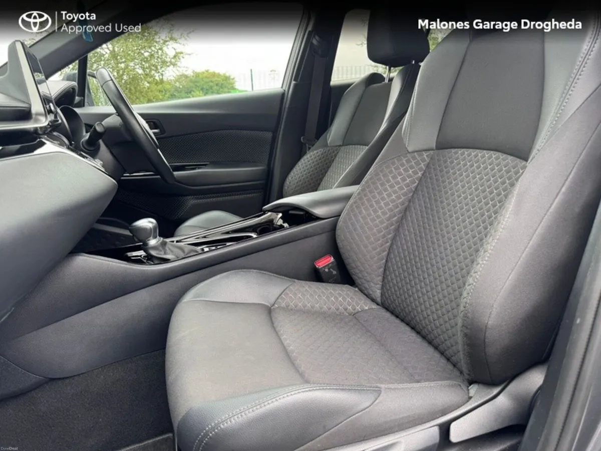 Toyota C-HR 1.8 Hybrid Sport Call Now 041 980 2420 - Image 6