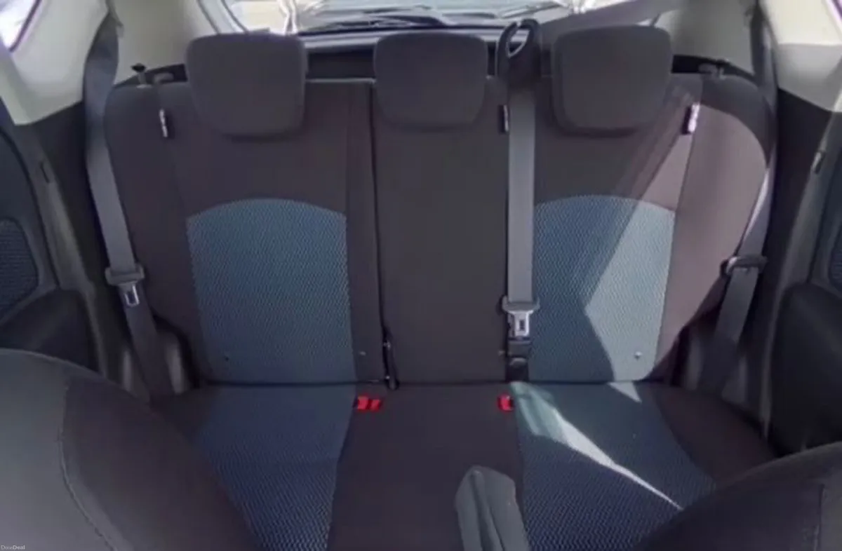 2014 Nissan Note automatic immaculate condition - Image 2