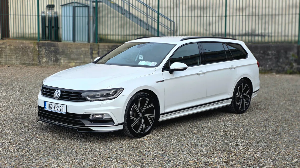 Volkswagen Passat R-Line Wagon - Image 1
