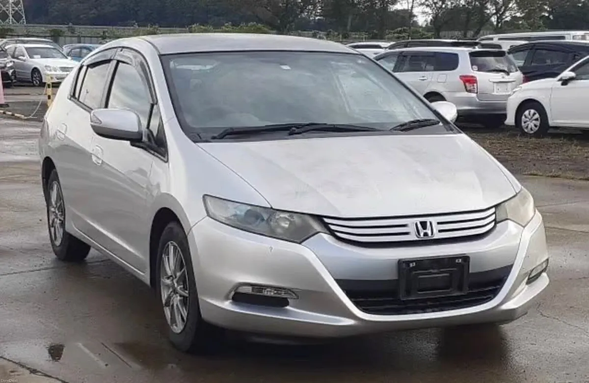 2010 Honda insight Automatic - Image 1