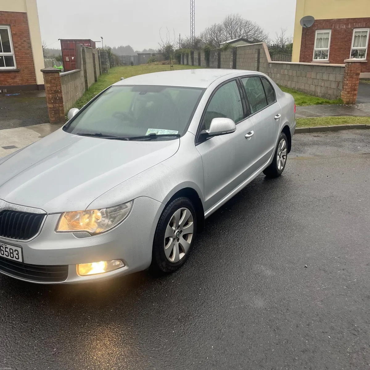 Skoda Superb 2010 - Long NCT - Image 2