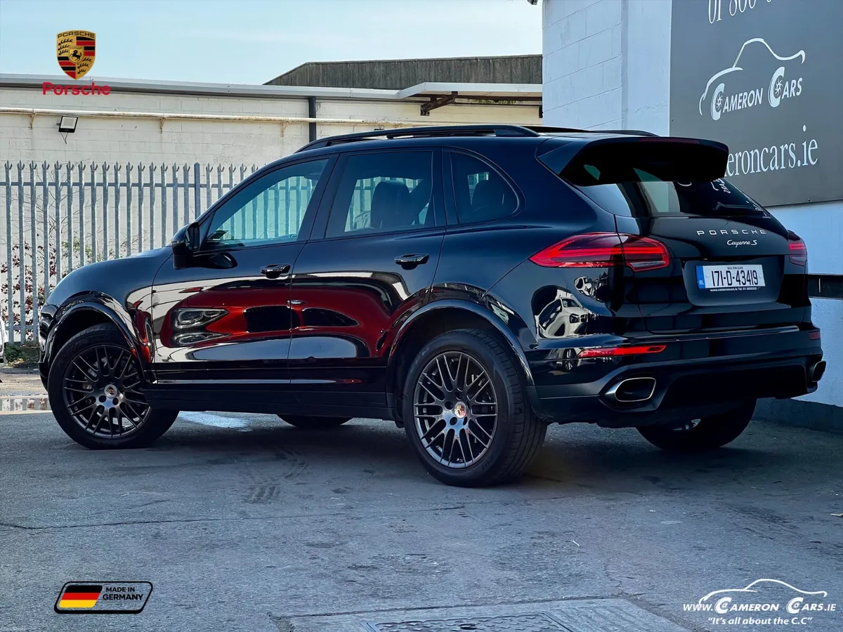 PORSCHE CAYENNE PLATINUM EDITION V6 - Image 2