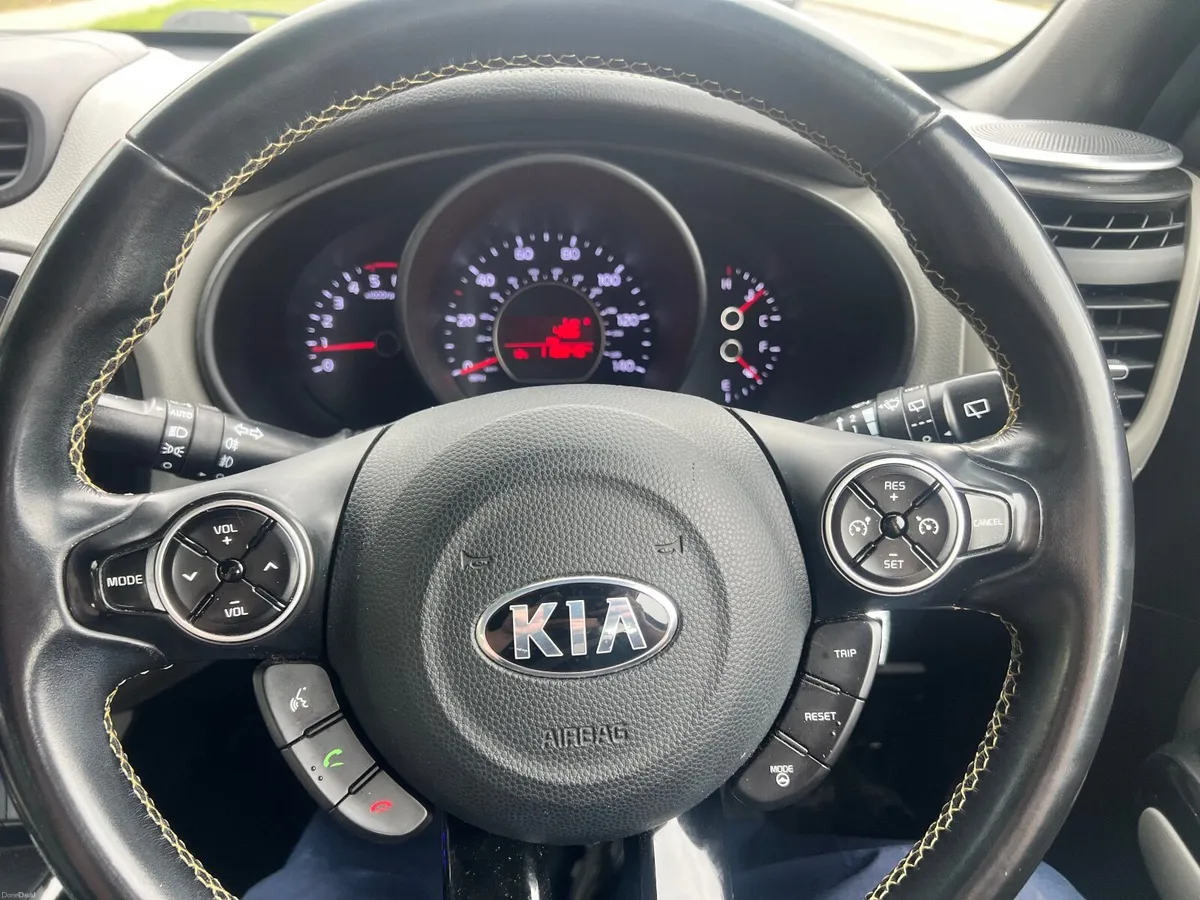 2016 Kia Soul 1.6 Diesel EX  Very Clean - Image 2