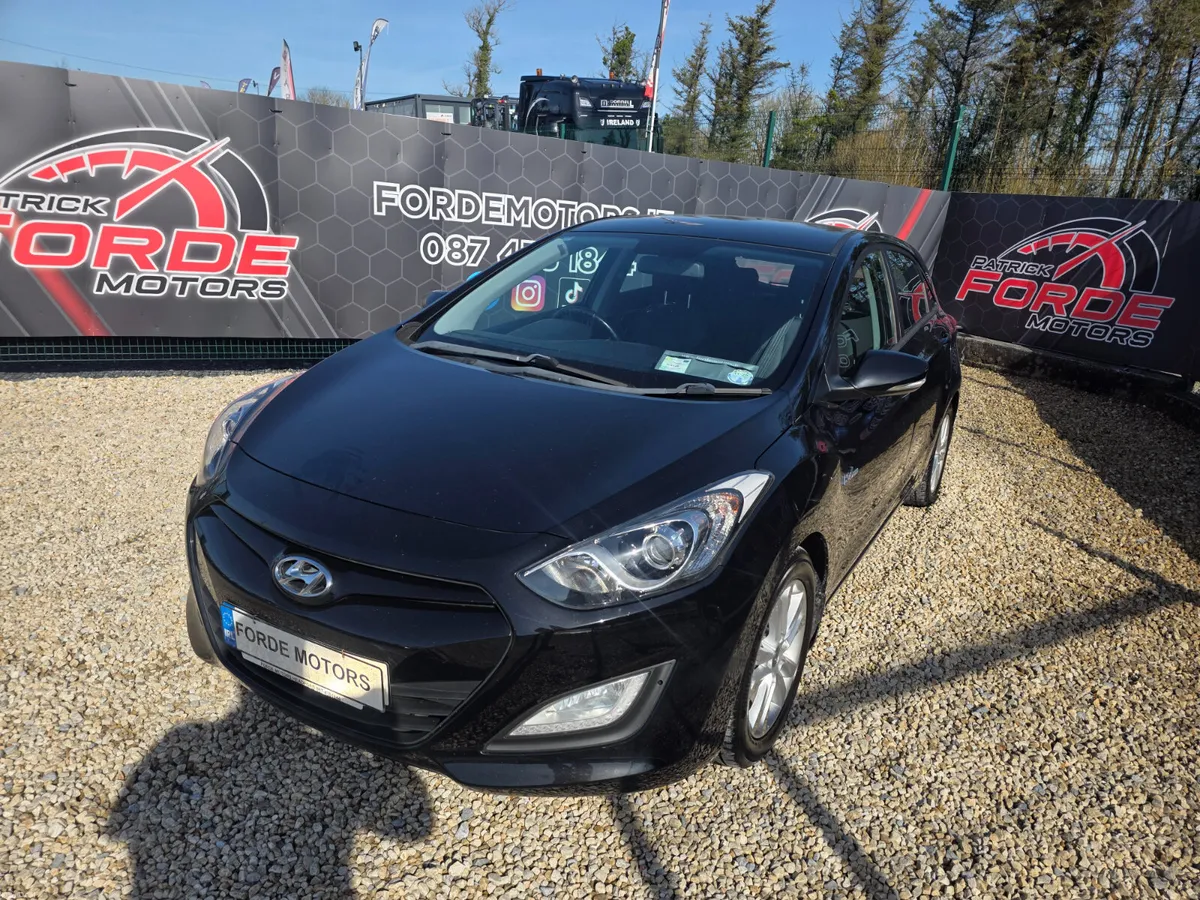 Hyundai i30 2014 - Image 2